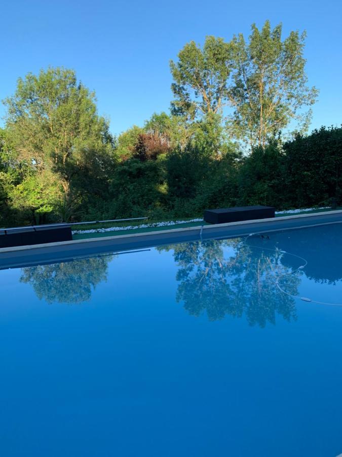 Вилла Le Pigeonnier Le Verdier  Экстерьер фото